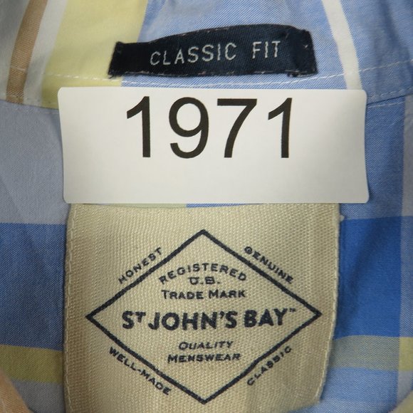 St. John's Bay* Men's Short Sleeve Button Down Curved Hem Pocket Shirt~ Large - Picture 3 of 13